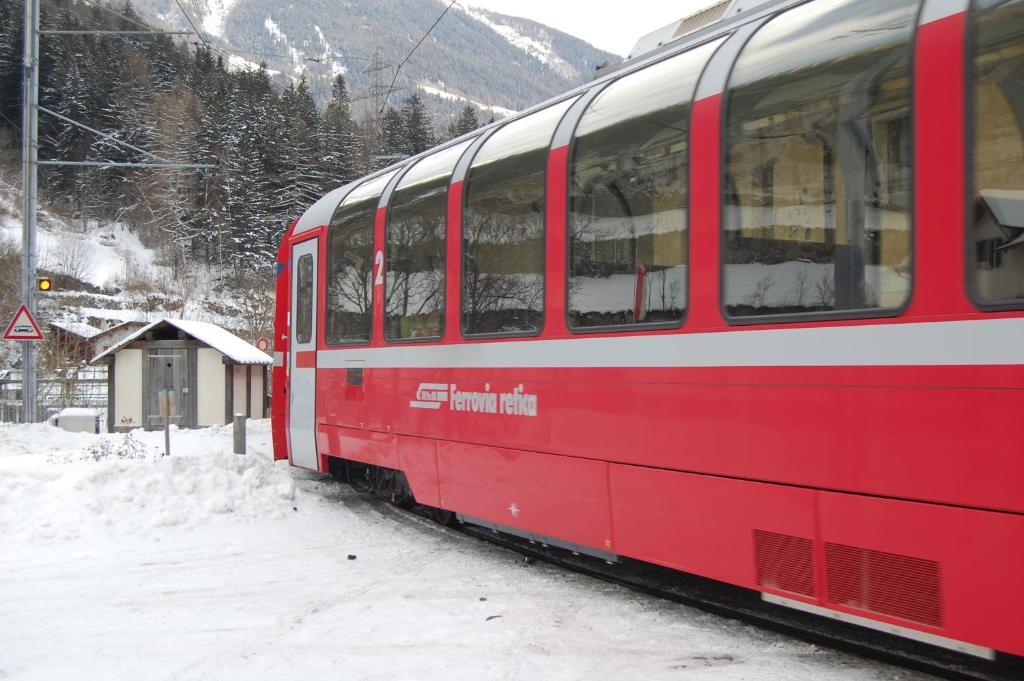 Hotel Delle Alpi Sondalo Exterior photo